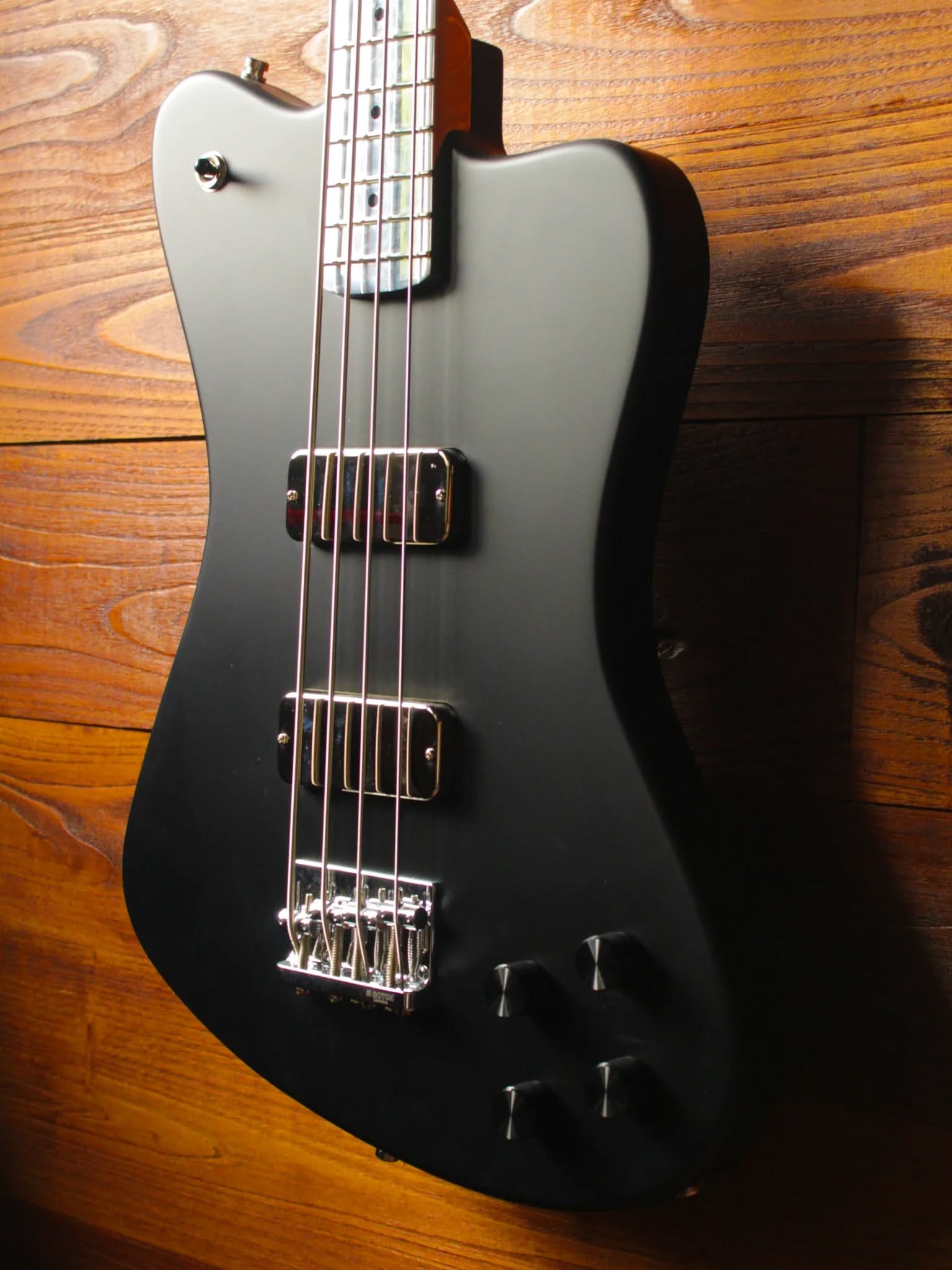 katla bass body